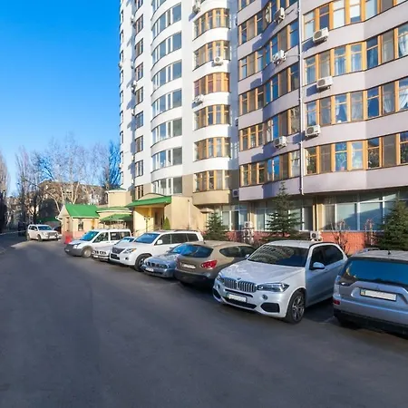 아파트 Family Shevchenko Avenue *