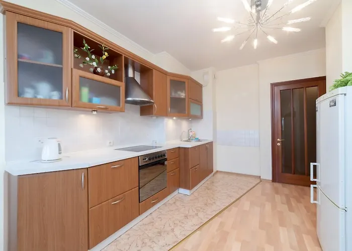 Family Shevchenko Avenue Apartment Odesa