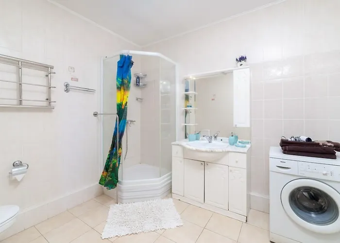 Family Shevchenko Avenue Apartment *