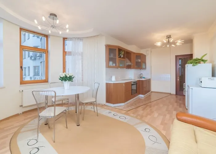 Family Shevchenko Avenue 오데사