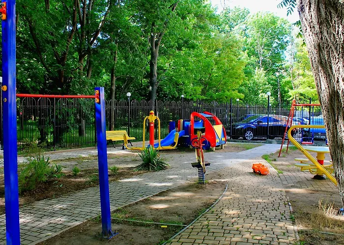 아파트 Family Shevchenko Avenue 오데사